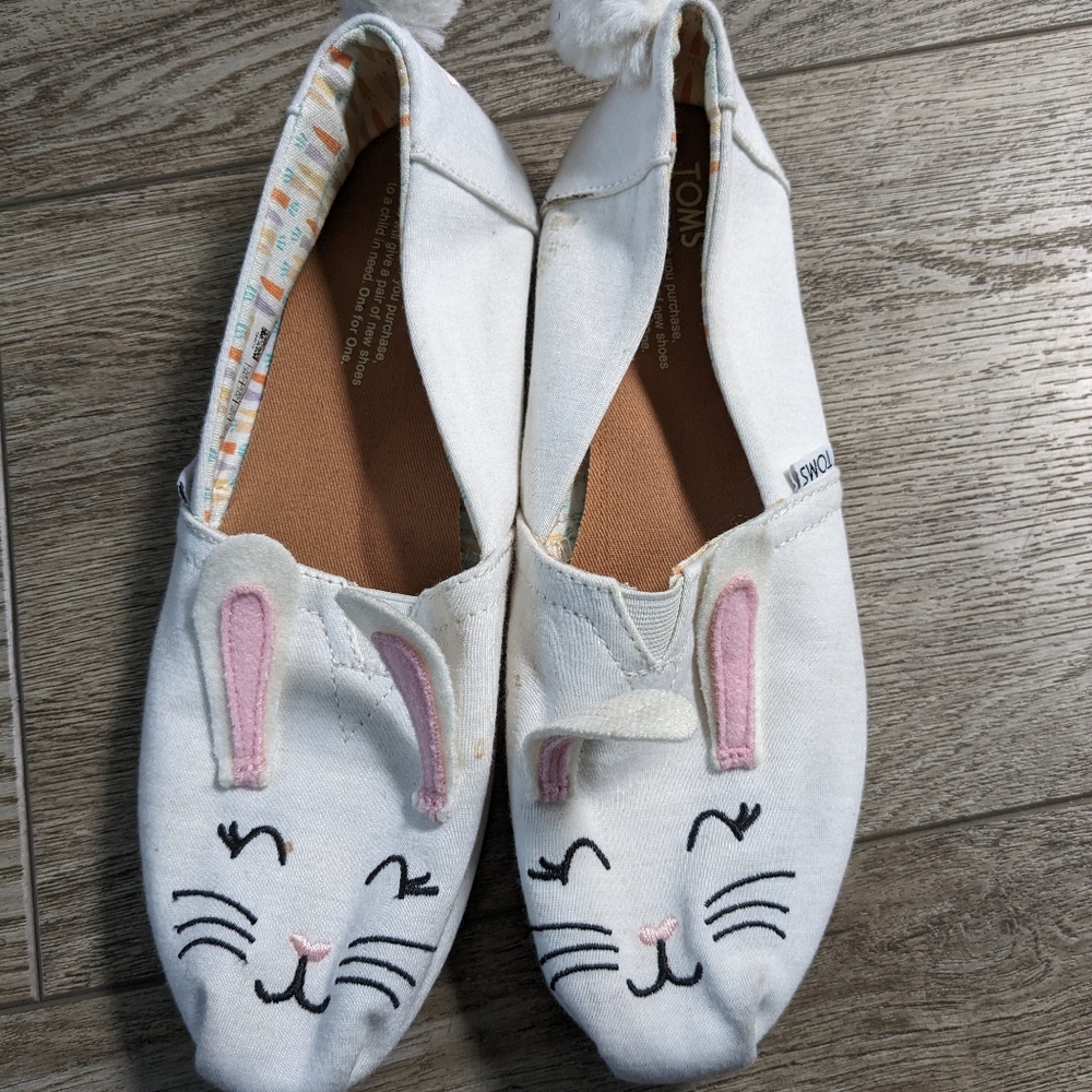 Toms Adult Bunny Shoes